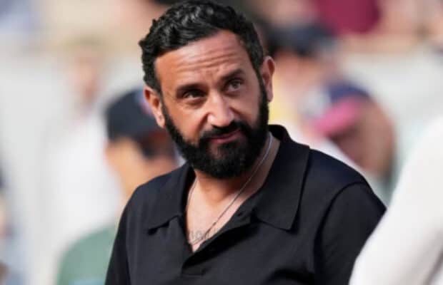 Cyril Hanouna : ce SMS de menace que l'animateur aurait envoyé à une personnalité