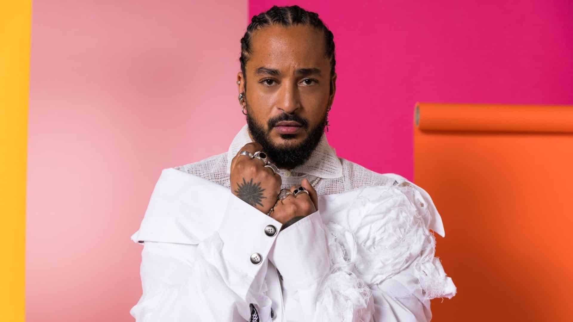 Slimane : après les accusations graves à son encontre, il quitte la France