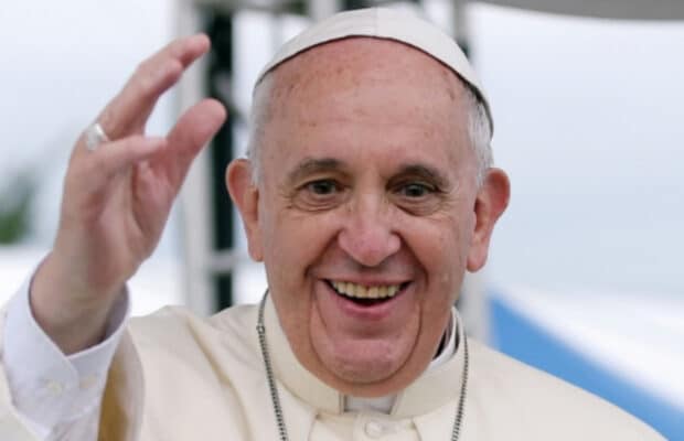 Le pape François : la jeune femme qu'il a failli épouser avant d'entrer dans les ordres